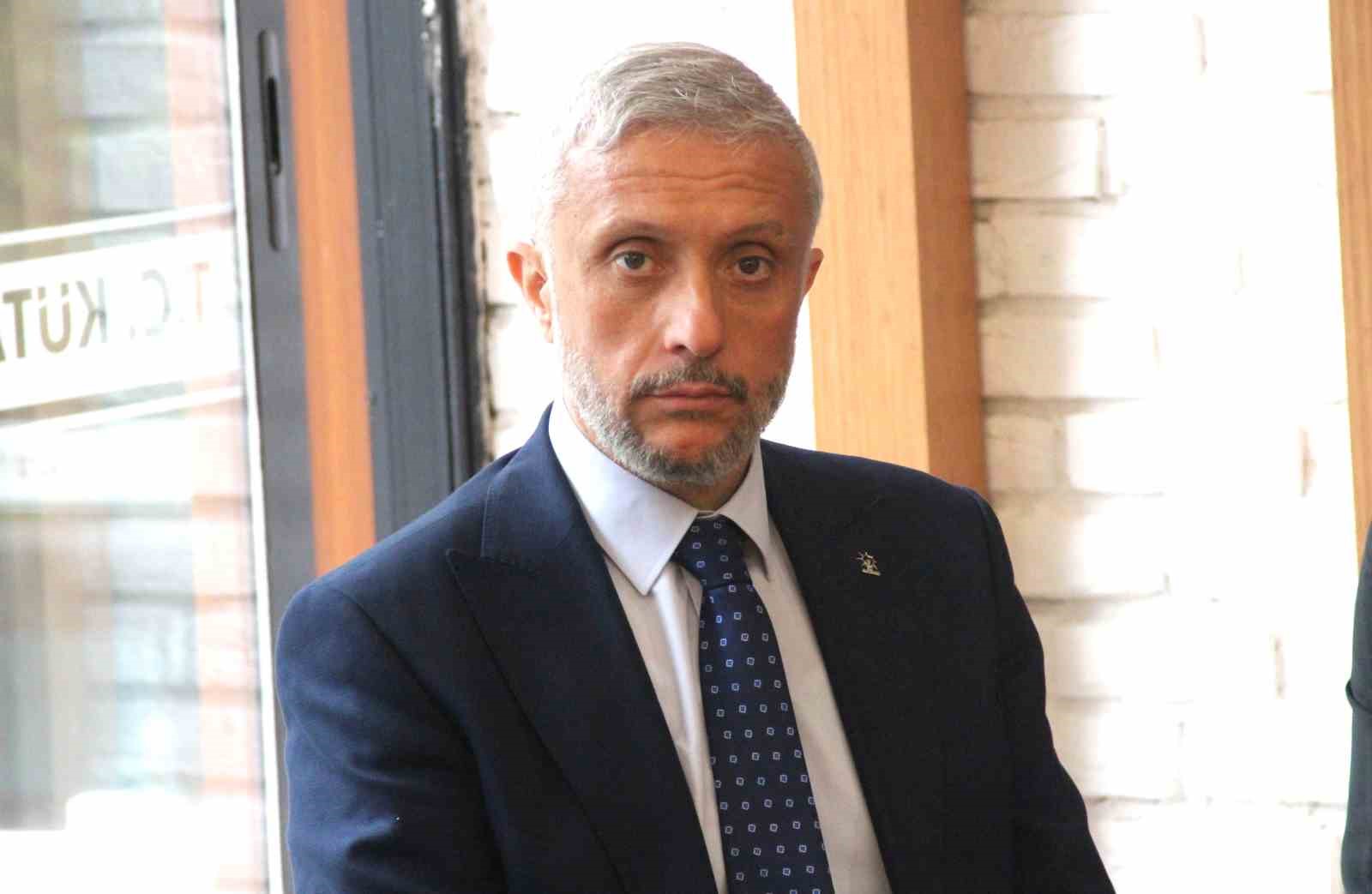 ADİL BİÇER, AK PARTİ