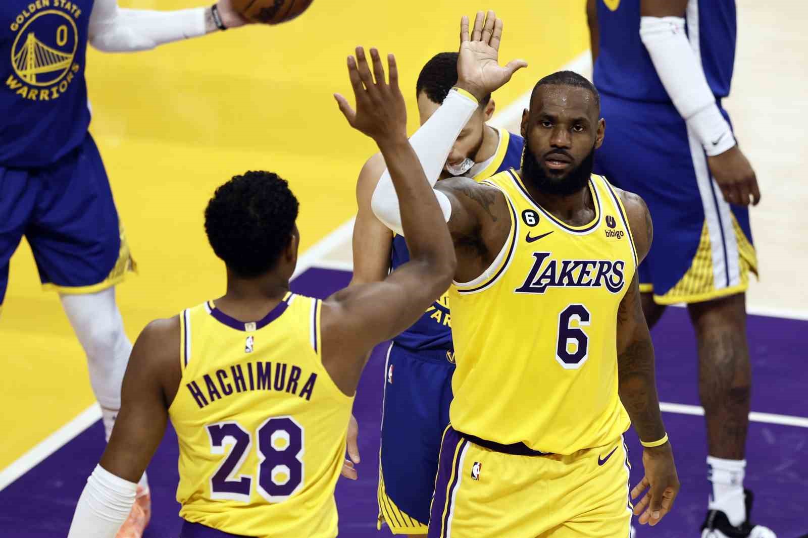 NBA BATI KONFERANSI YARI FİNALİNDE LOS ANGELES LAKERS, KONUK ETTİĞİ