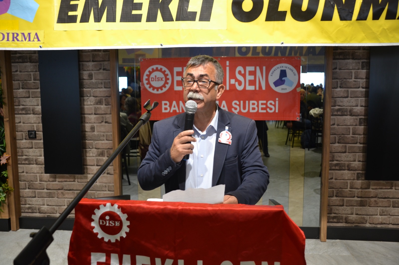 DİSK’e bağlı Emekli Sen Bandırma Şubesi, Oda Salon’da kahvaltı etkinliği