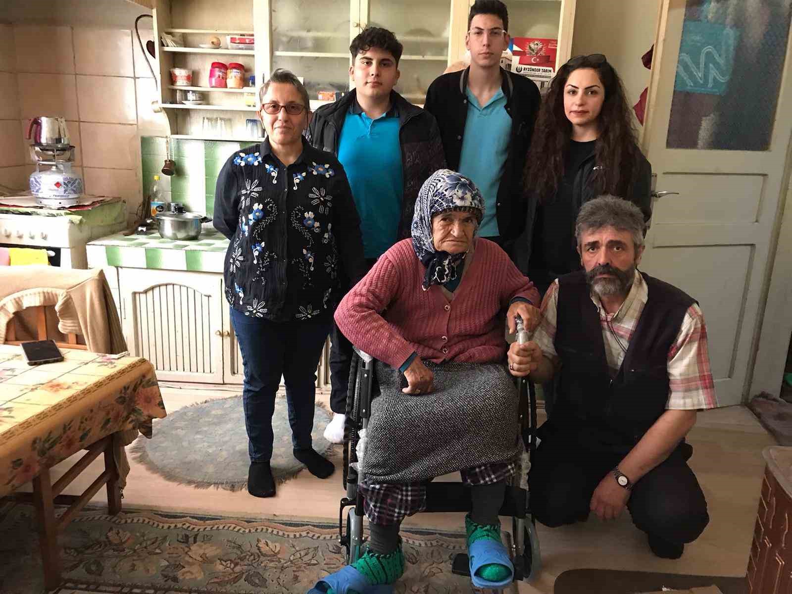 SAMSUN BAFRA MESLEKİ VE TEKNİK ANADOLU LİSESİNDEN MAVİ KAPAK PROJESİ