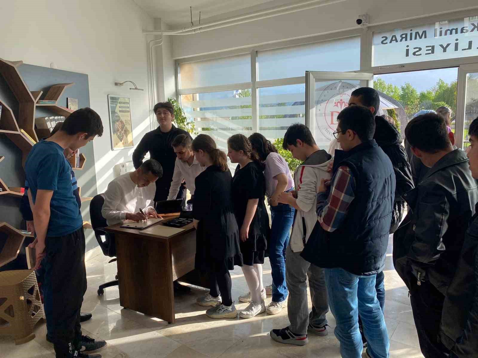 AFYONKARAHİSAR İL MÜFTÜLÜĞÜ GENÇLİK KOORDİNATÖRLÜĞÜ , "15-21 MAYIS  GENÇLİK