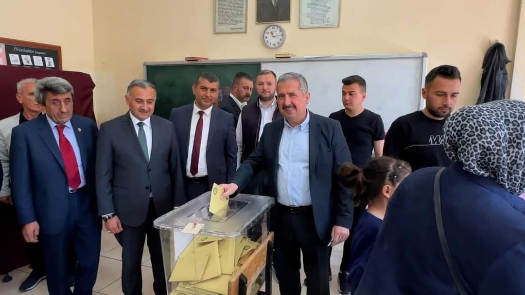 HAZİNE VE MALİYE BAKAN YARDIMCISI VE AK PARTİ KAYSERİ MİLLETVEKİLİ