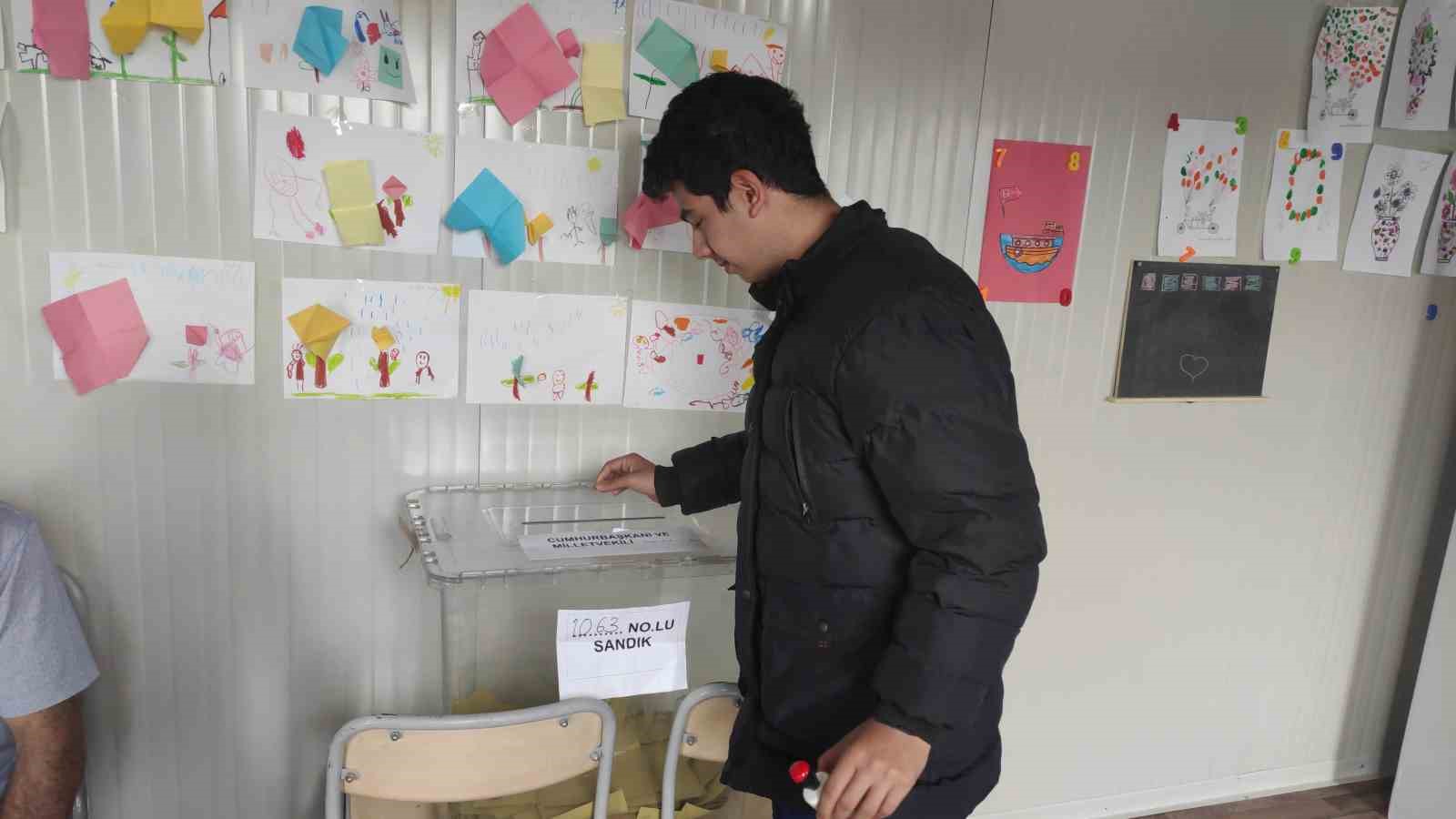 CUMHURBAŞKANLIĞI 2. TUR SEÇİMLERİ İÇİN MALATYA’DA BİN 901 SANDIKTA 531