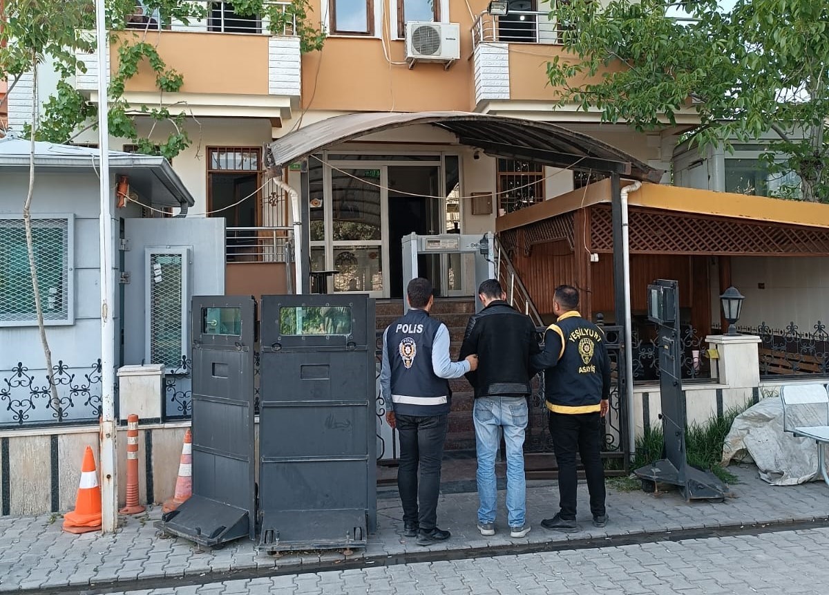 MALATYA’DA ÇEŞİTLİ HIRSIZLIK OLAYLARINA KARIŞTIKLARI BELİRLENEN 5 ZANLI GÖZALTINA ALINDI.