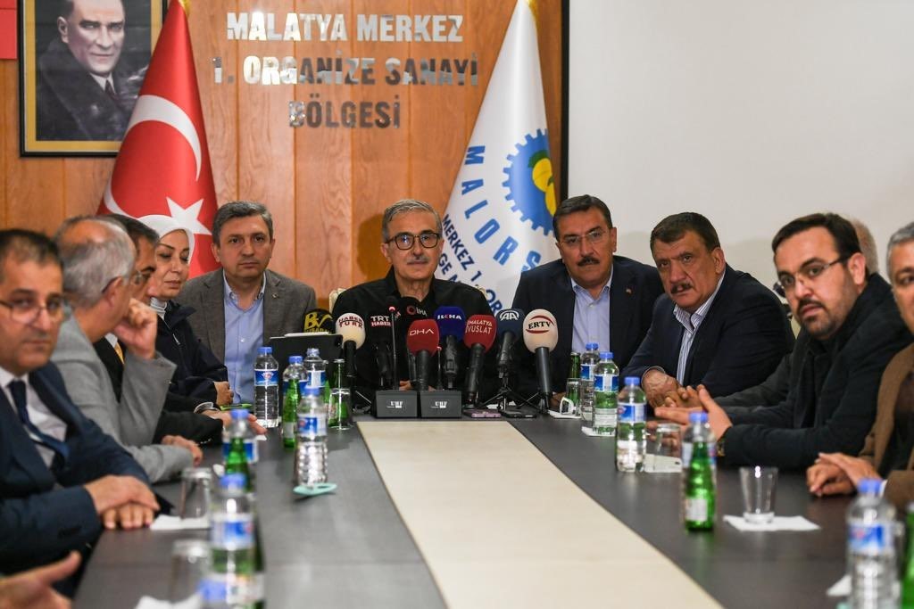 MALATYA’YA GELEN SAVUNMA SANAYİİ BAŞKANI PROF. DR. İSMAİL DEMİR, 1.