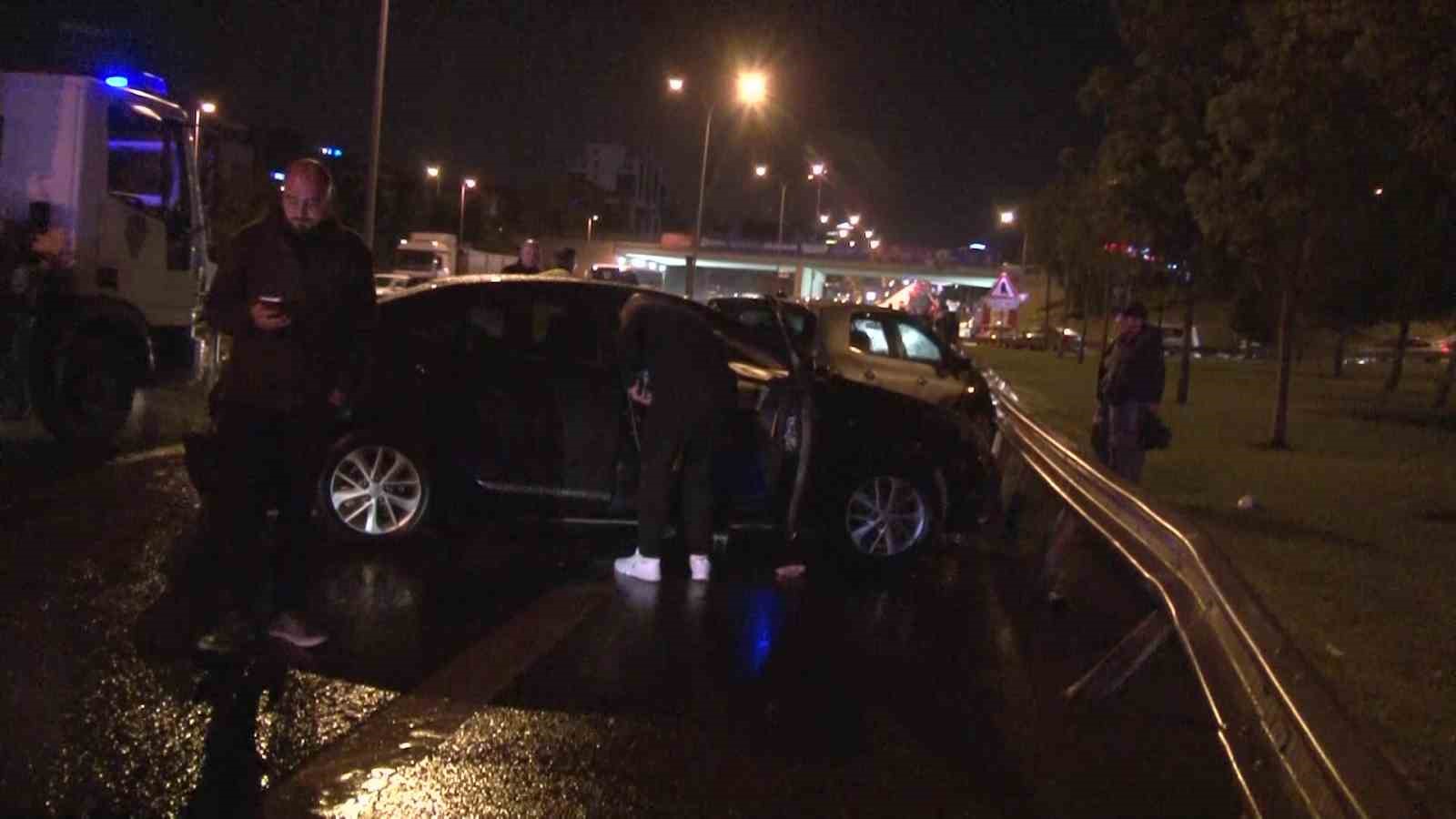 MALTEPE’DE ZİNCİRLEME KAZA: 3 YARALI