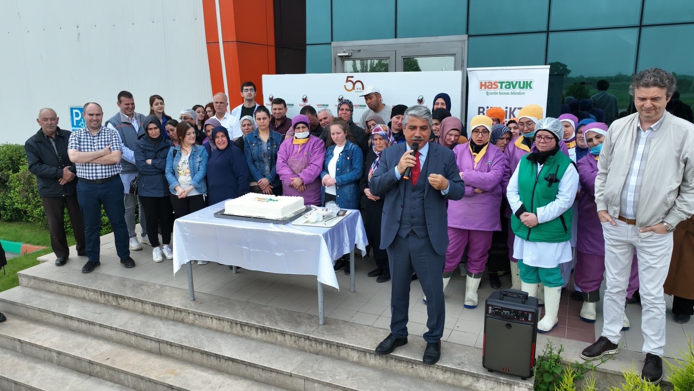 YAZ GELDİ MANGAL SEZONU AÇILDI. TAVUK PİRZOLA, KANAT VE KALÇA