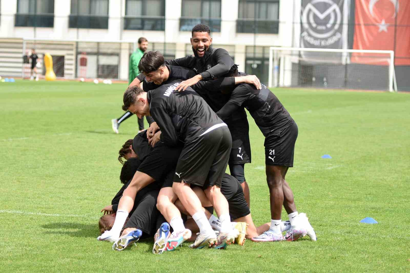 MANİSA FUTBOL KULÜBÜ, SPOR TOTO 1. LİG 36. HAFTA MÜCADELESİNDE