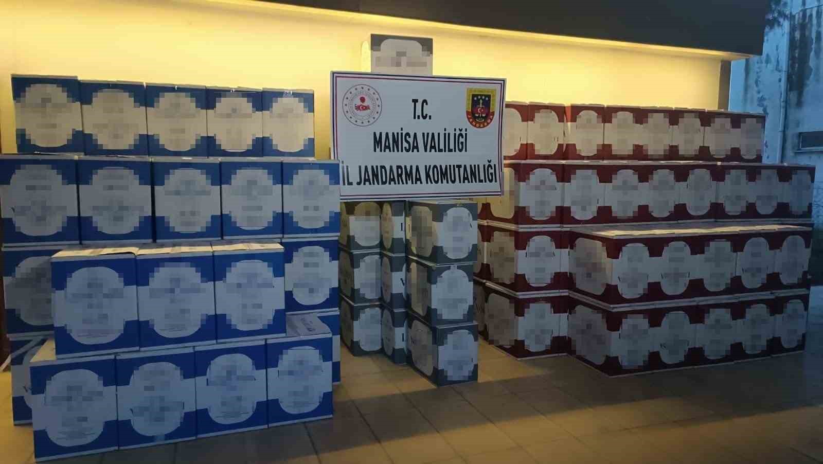 MANİSA'NIN YUNUSEMRE İLÇESİNDE JANDARMA EKİPLERİNİN DÜZENLEDİĞİ OPERASYONDA PİYASA DEĞERİ YAKLAŞIK