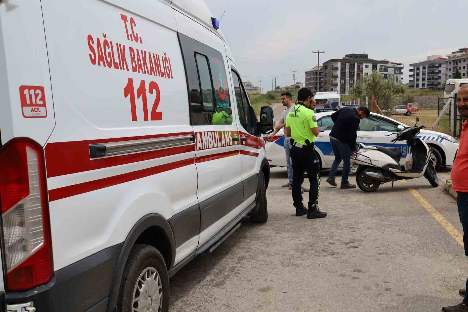 NİSA'NIN TURGUTLU İLÇESİNDE MEYDANA GELEN TRAFİK KAZASINDA MOTOSİKLETİN ÇARPTIĞI YAYA