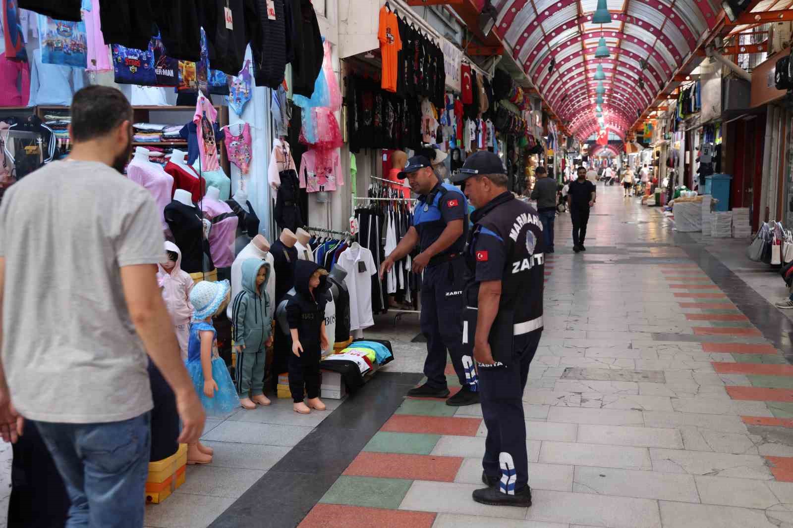 MARMARİS BELEDİYESİ ZABITA EKİPLERİ KAPALI ÇARŞI BÖLGESİNDE İŞGALİYE DENETİMİ YAPTI.