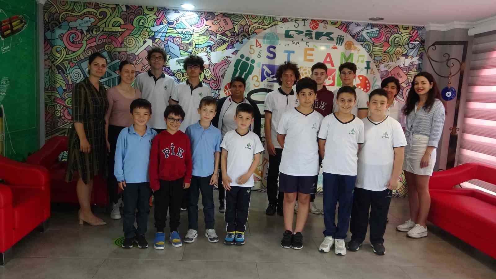 MARMARİSLİ ÖĞRENCİLER ZEKA YARIŞMASINDA TÜRKİYE FİNALİNE KALDILAR