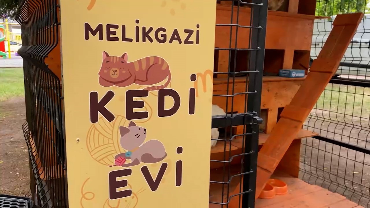 YAPTIĞI HER ÇALIŞMADA GÖNÜL BELEDİYECİLİĞİ İLE HAREKET EDEN MELİKGAZİ BELEDİYESİ,