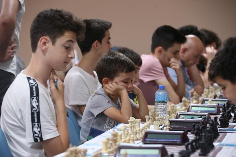 MERKEZEFENDİ BELEDİYESİ TARAFINDAN 19 MAYIS ATATÜRK’Ü ANMA VE GENÇLİK SPOR