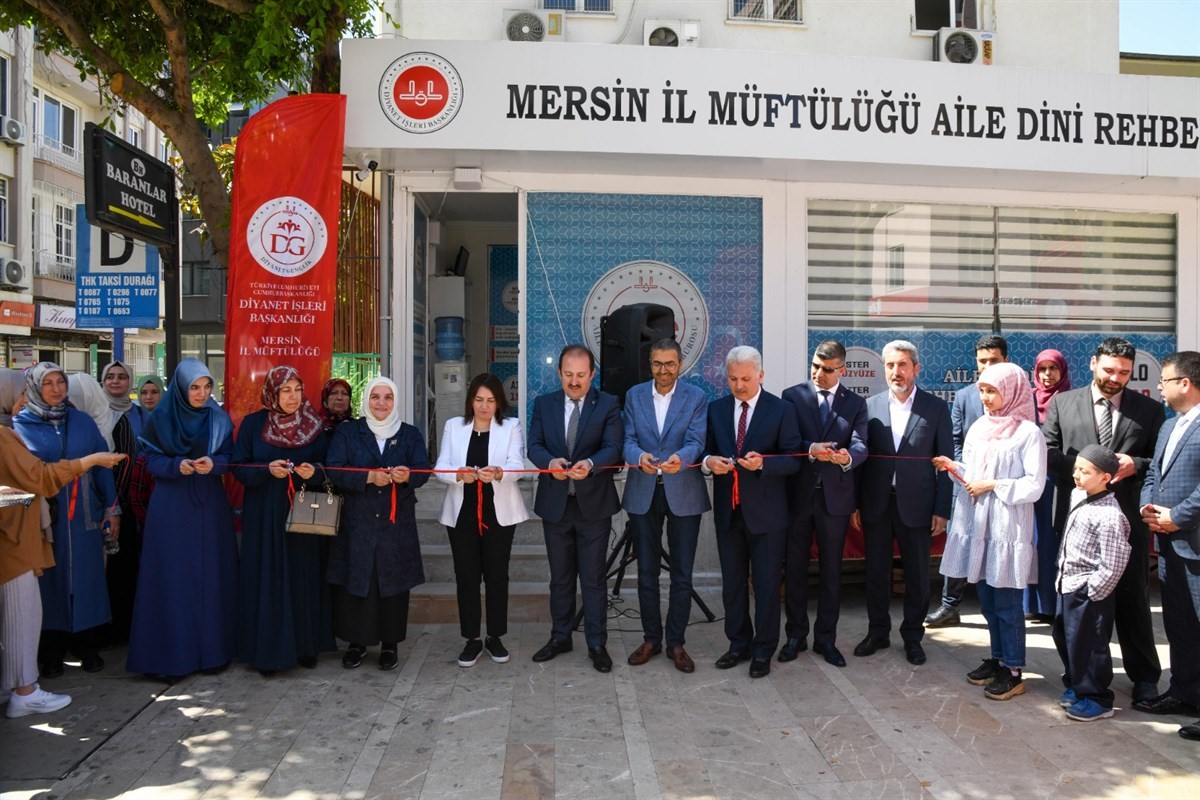 MERSİN İL MÜFTÜLÜĞE AİLE DİNİ REHBERLİK BÜROSU, VALİ ALİ HAMZA