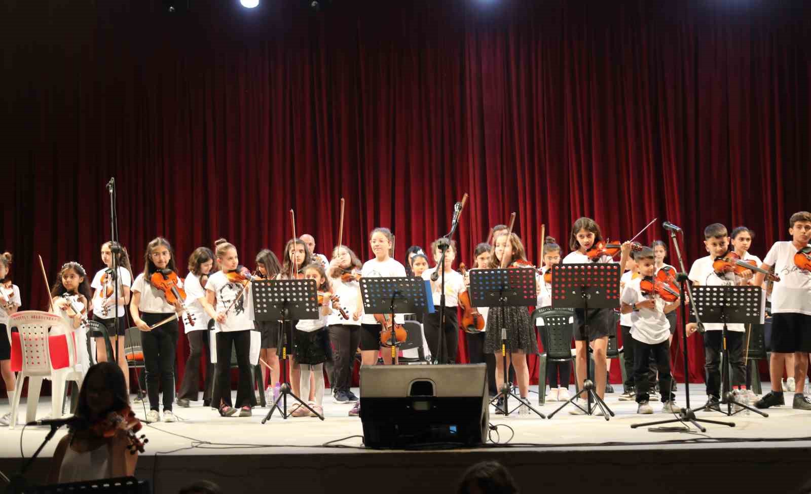 MEZİTLİ BELEDİYESİ KÜLTÜR VE SOSYAL İŞLER MÜDÜRLÜĞÜNE BAĞLI GİTAR, KEMAN