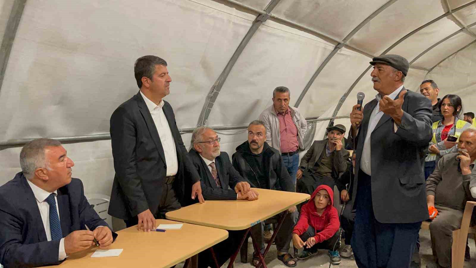 TBMM BAŞKANLIK DİVANI ÜYESİ, CHP ADIYAMAN MİLLETVEKİLİ VE 1.SIRA MİLLETVEKİLİ