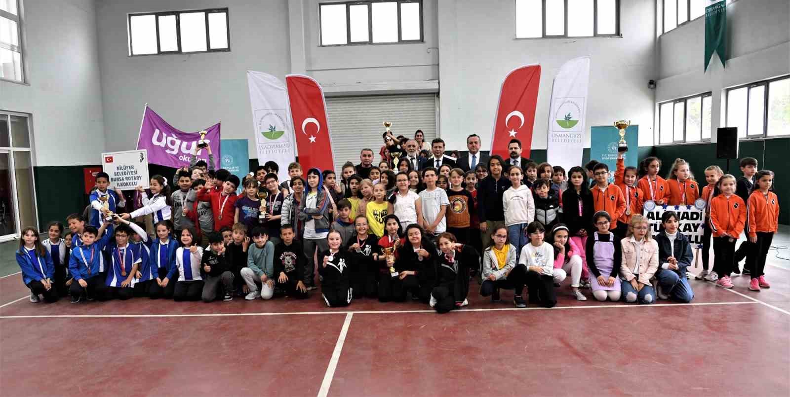OSMANGAZİ BELEDİYESİ’NİN GENÇLİK VE SPOR İL MÜDÜRLÜĞÜ’YLE ORTAKLAŞA DÜZENLEDİĞİ SATRANÇ
