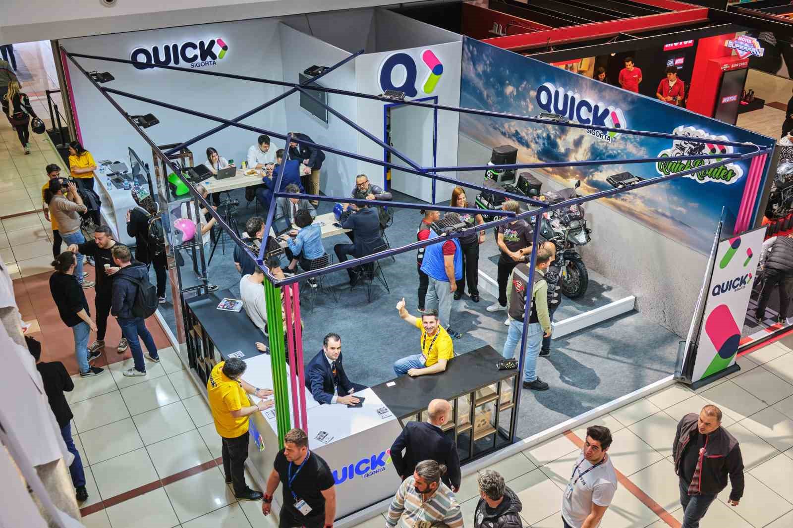 120 BİNİ AŞKIN MOTOSİKLET MERAKLISININ ZİYARET ETTİĞİ MOTOBİKE İSTANBUL FUARININ