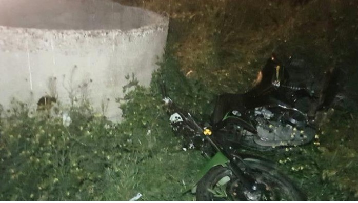 ANKARA'NIN BEYPAZARI İLÇESİ KIRBAŞI MAHALLESİ YOLU ÜZERİNDE MEYDANA GELEN MOTOSİKLET