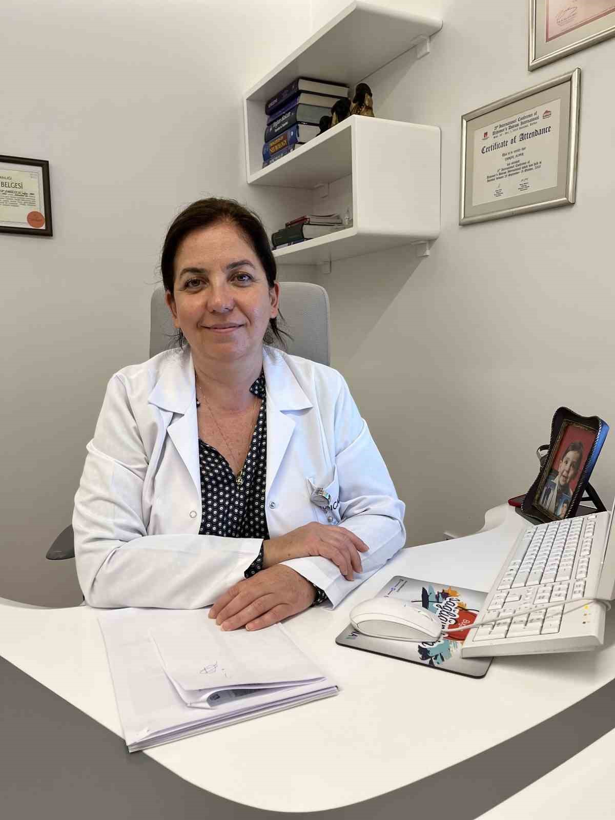 NÖROLOJİ UZMANI DR. YAPRAK ALPER