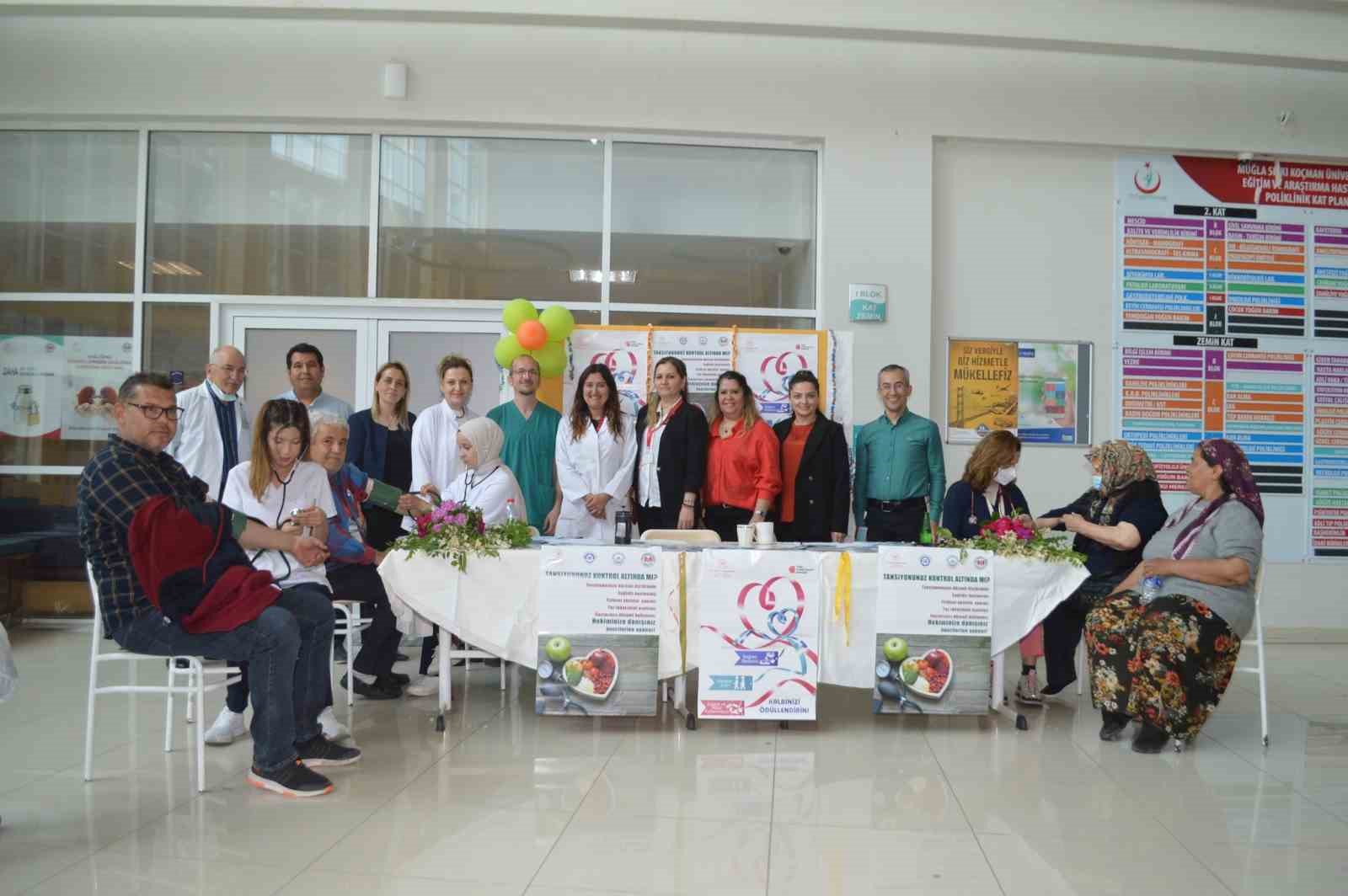 MUĞLA EĞİTİM VE ARAŞTIRMA HASTANESİNDE 17 MAYIS DÜNYA HİPERTANSİYON GÜNÜ
