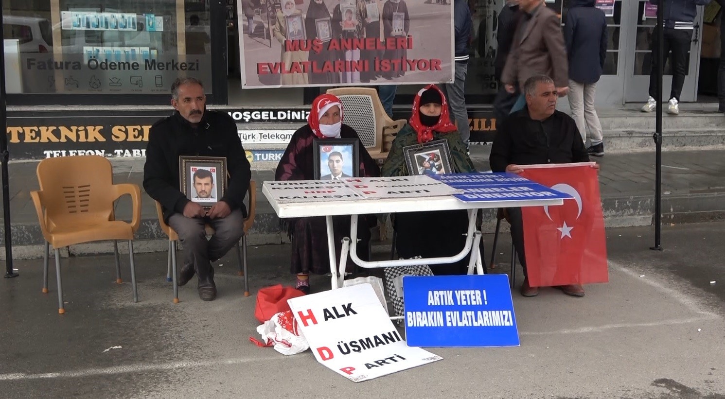 MUŞ’TA ÇOCUKLARININ TERÖR ÖRGÜTÜ PKK TARAFINDAN KANDIRILARAK DAĞA KAÇIRILMASINDAN HDP’Yİ