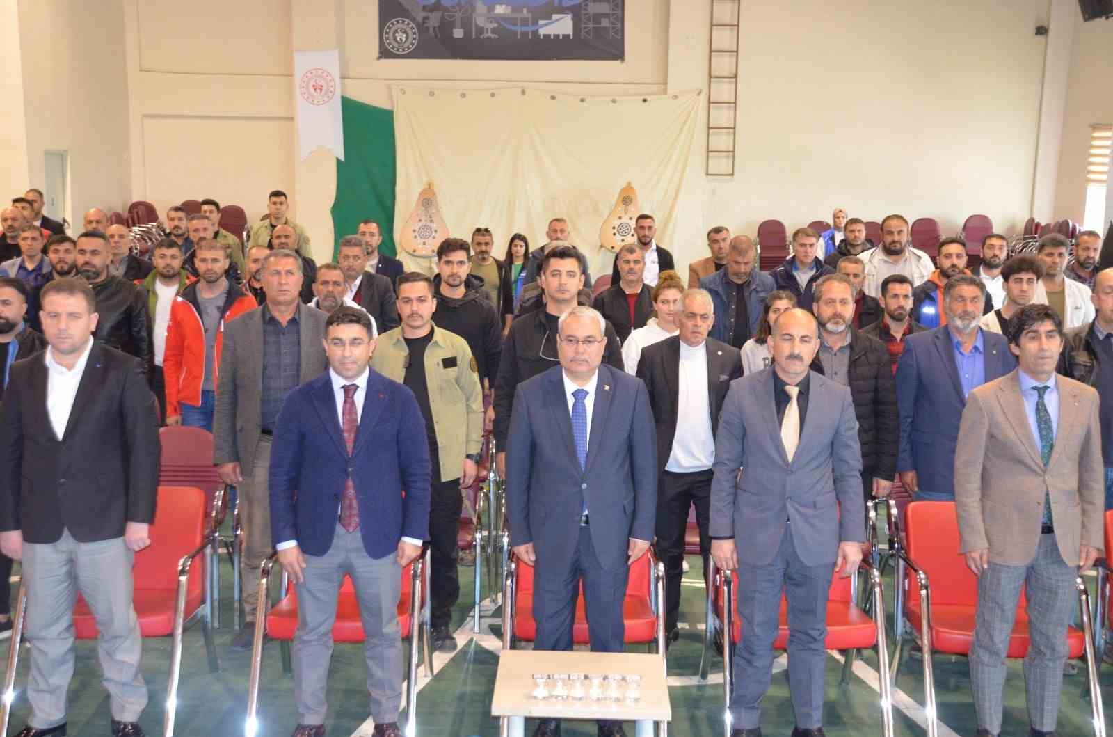 GENÇLİK VE SPOR BAKANLIĞI TARAFINDAN MUŞ’TAKİ 77 AMATÖR SPOR KULÜPLERİNE