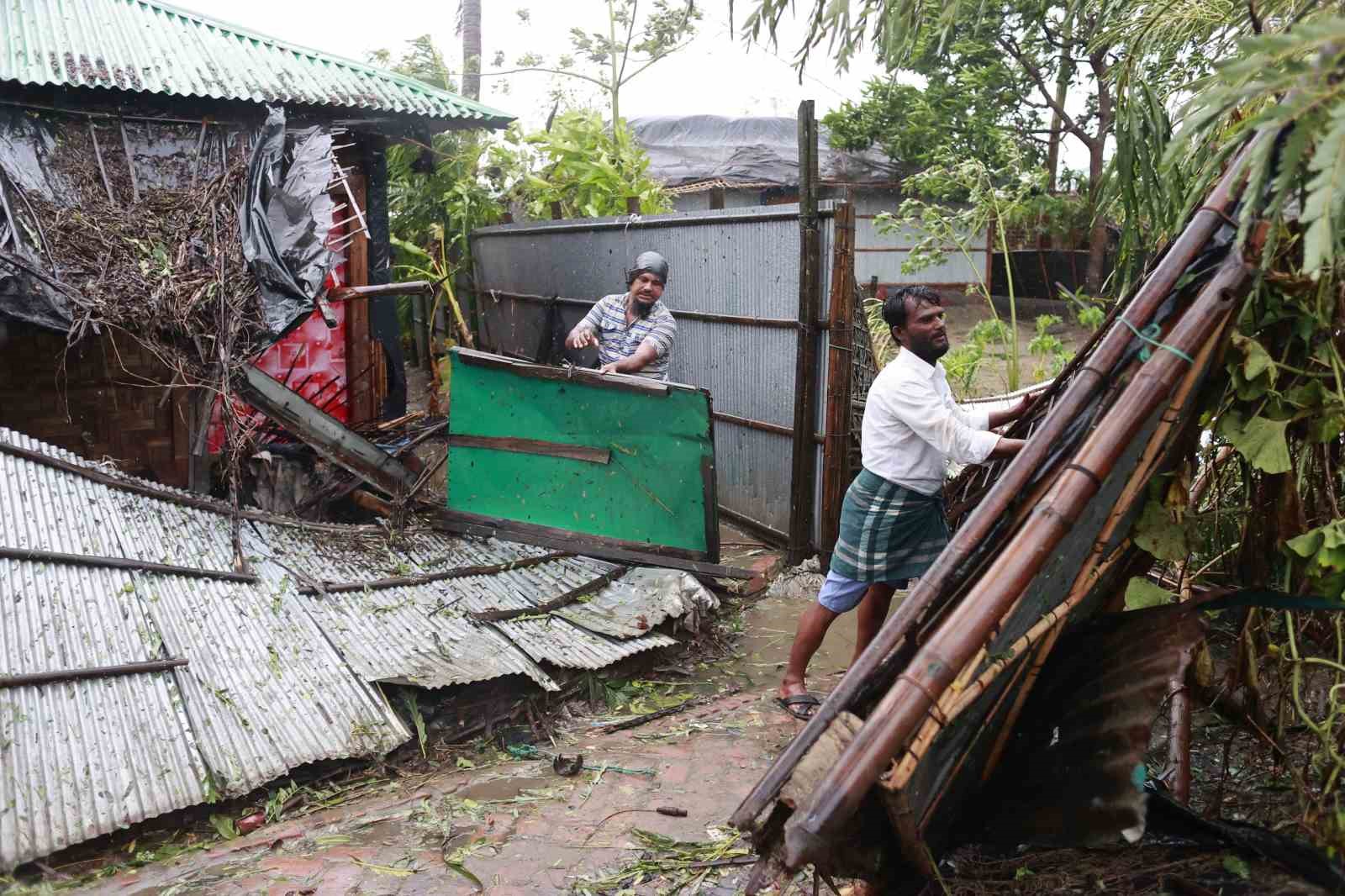 MYANMAR'IN KIYI KESİMLERİNİ DÜN MOCHA KASIRGASI VURDU
