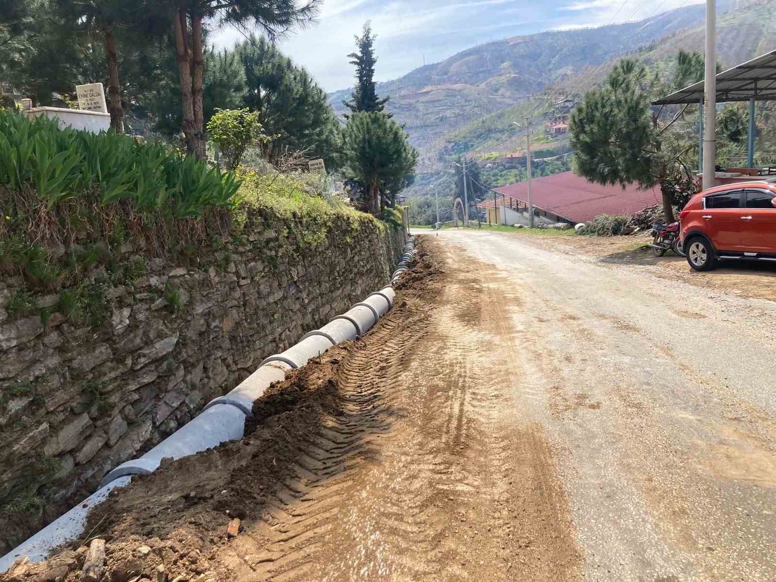 MERKEZDE 20 TOPLAMDA İSE 82 MAHALLEYE HİZMET GÖTÜREN NAZİLLİ BELEDİYESİ,