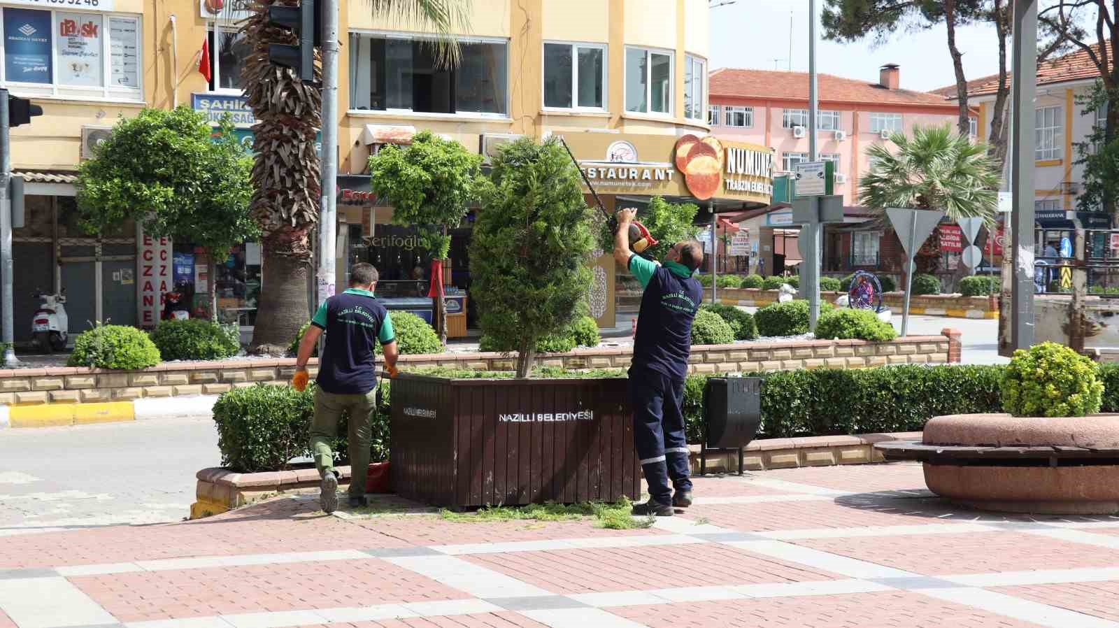 NAZİLLİ’DE TEMİZLİK VE BAKIM ÇALIŞMALARI SÜRÜYOR