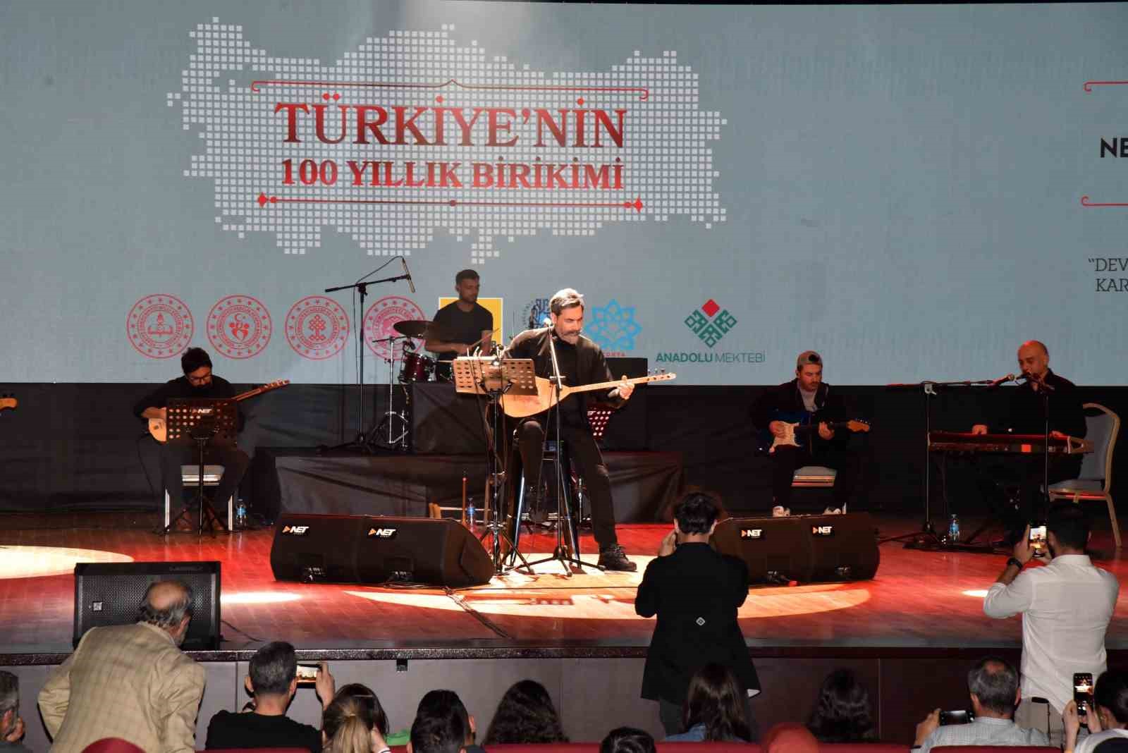 KONYA’NIN MERKEZ SELÇUKLU İLÇE BELEDİYESİNİN DÜZENLEDİĞİ, ÜSTAD NECİP FAZIL KISAKÜREK’İ