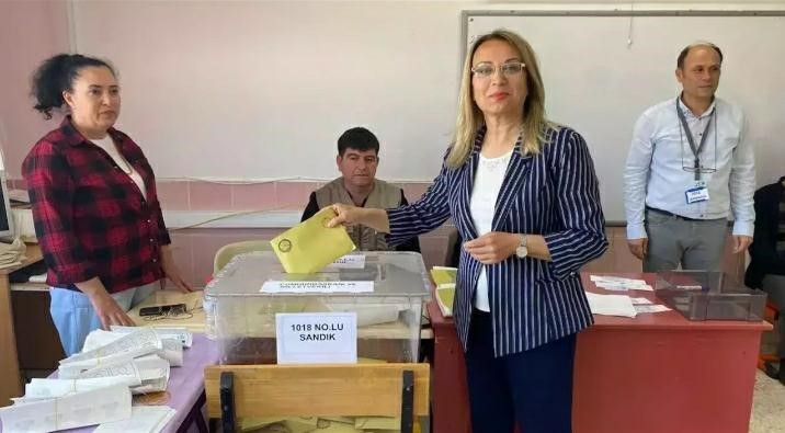 28. DÖNEM NEVŞEHİR MİLLETVEKİLLİĞİNDE 1. SIRADAN ADAY OLAN MHP GENEL
