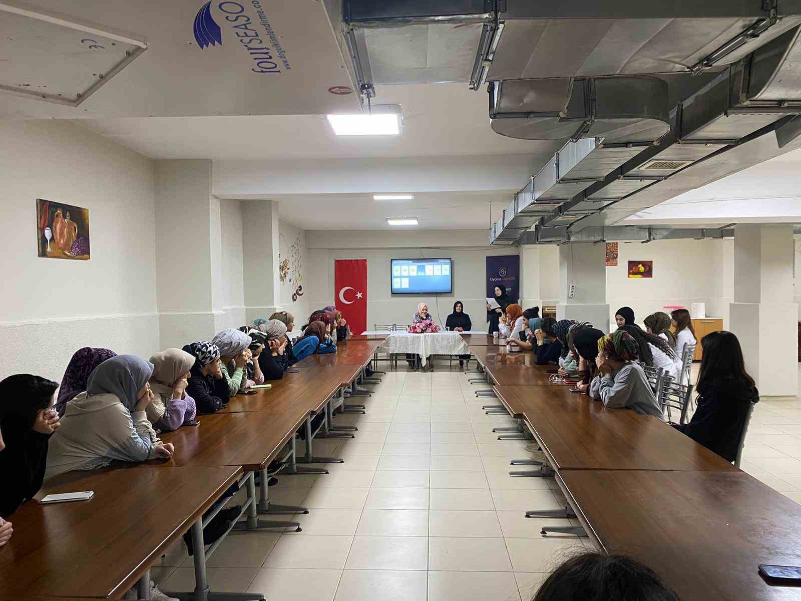 DİYARBAKIR BÜYÜKŞEHİR BELEDİYESİ’NİN ÜNİVERSİTEYE HAZIRLIK EĞİTİMLERİNİN VERİLDİĞİ “KONUK EVİ KIZ