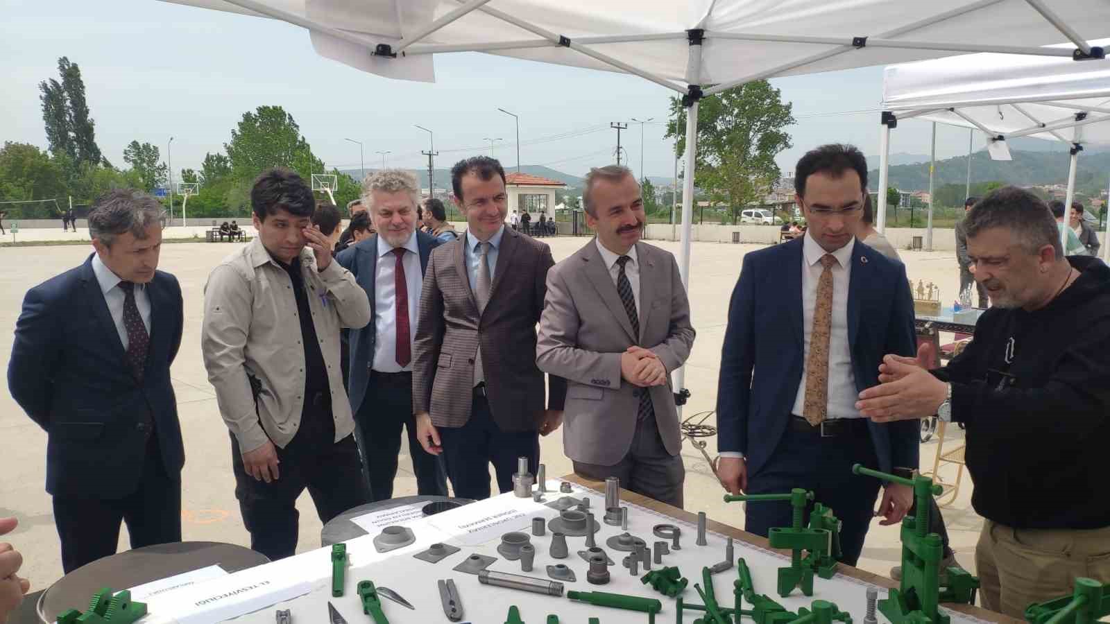 ZONGULDAK’IN ÇAYCUMA İLÇESİNDE BULUNAN NURAN VE CELAL GÜLŞEN MESLEKİ VE