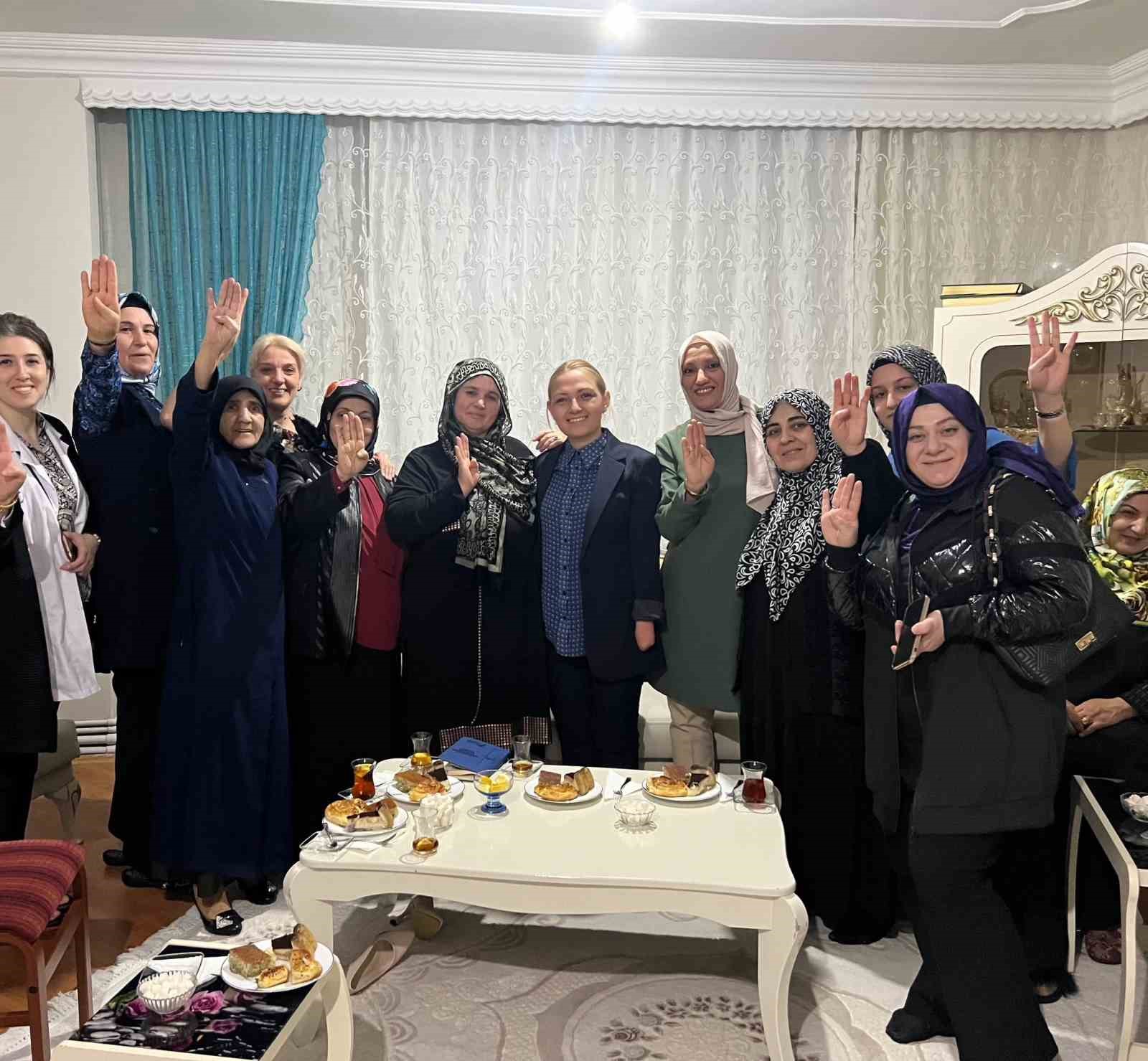 ERZURUM’DA SEÇİM ÇALIŞMALARI KAPSAMINDA İSPİR’DE BULUNAN AİLE VE SOSYAL HİZMETLER