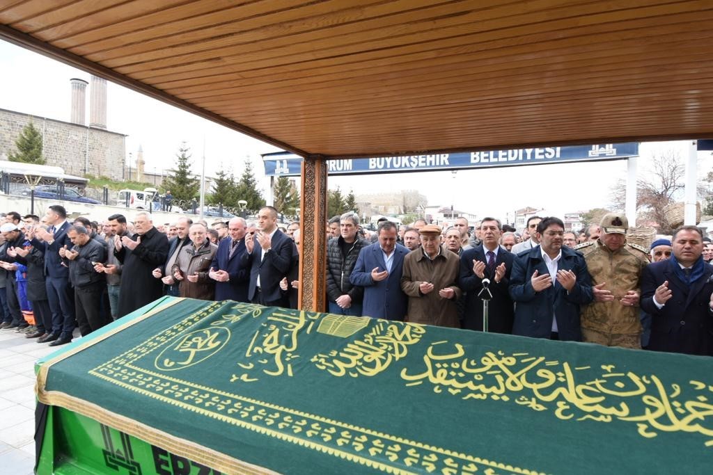TİCARET BORSASI BAŞKANI HAKAN ORAL’IN AMCASI OLAN İSMET ORAL’IN (73)