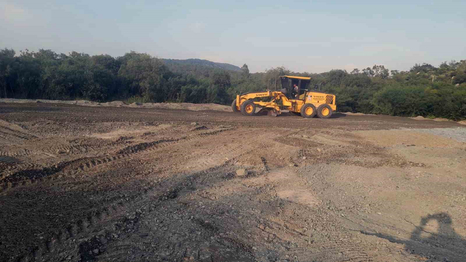 MUĞLA’NIN ORTACA İLÇESİNDE BOZULAN VE HASAR GÖREN YOLLARDA ONARIM VE