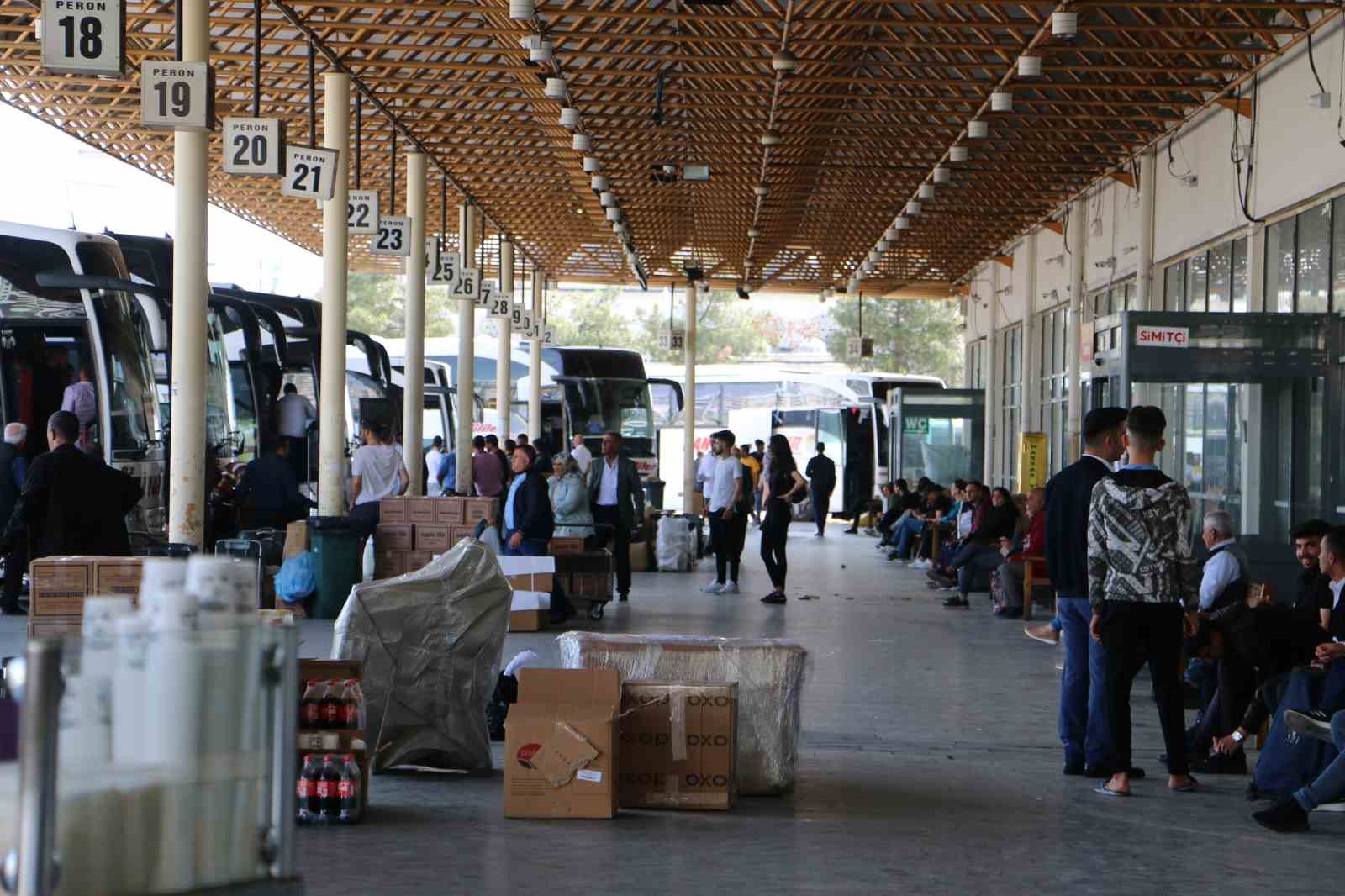 14 MAYIS’TA YAPILACAK SEÇİMLER İÇİN OTOGARLARDA HAREKETLİLİK BAŞLADI. YAŞANAN YOĞUNLUK