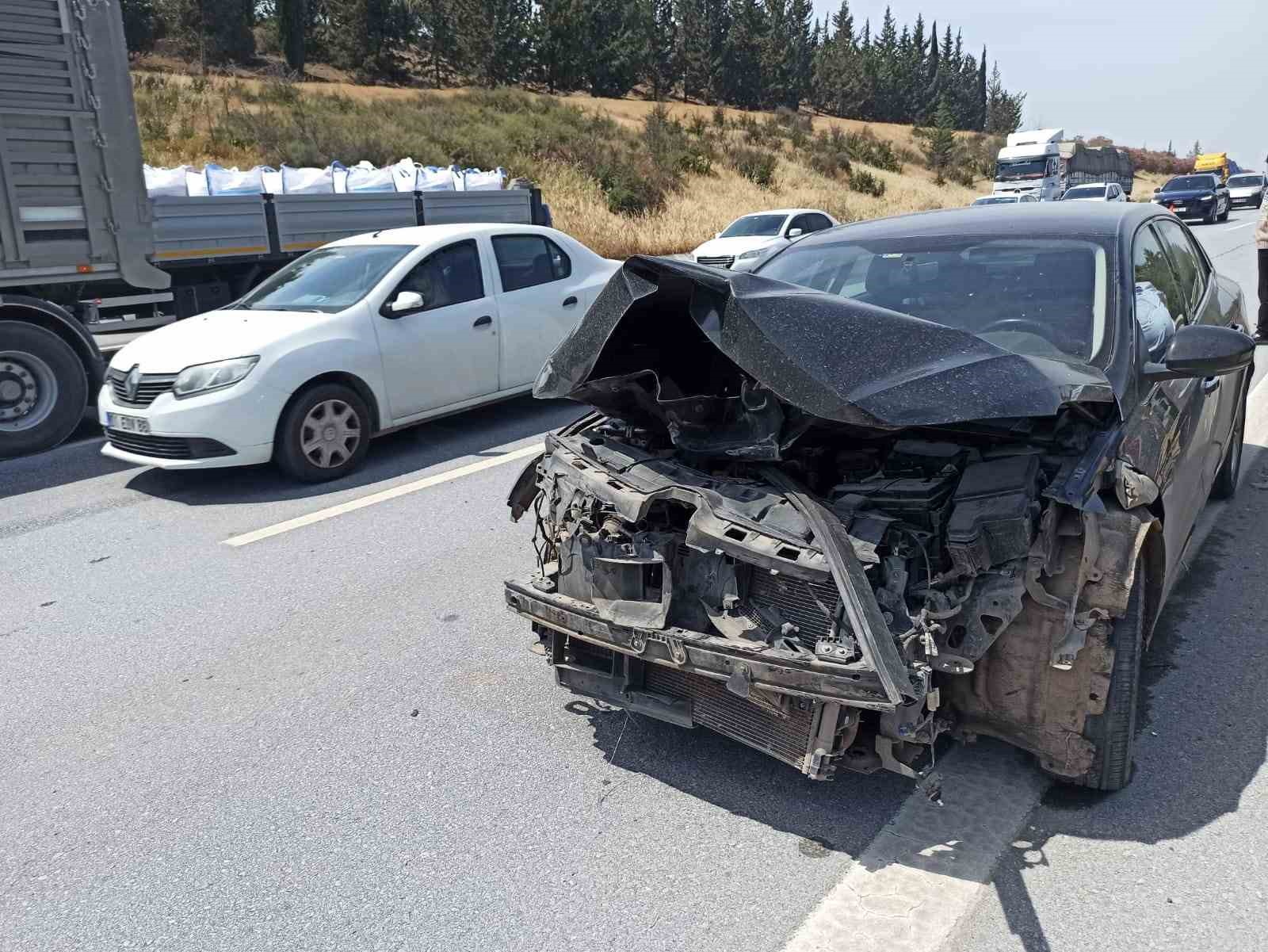 OTOYOLUNDA MEYDANA GELEN TRAFİK KAZASINDA 1 KİŞİ YARALANDI