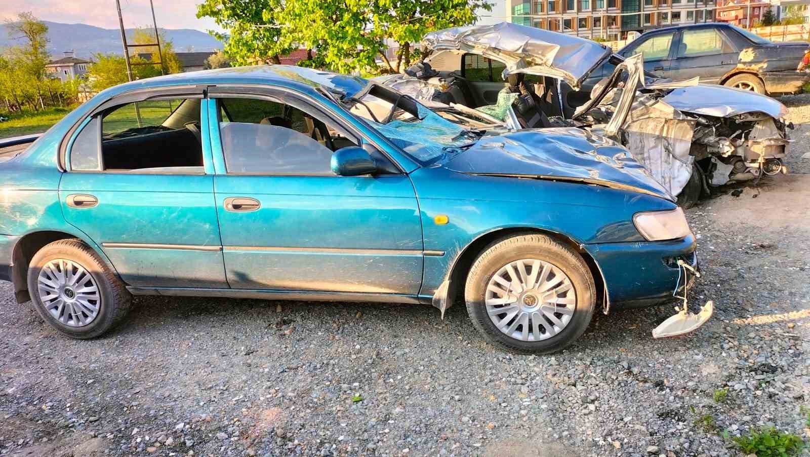 SAKARYA’NIN GEYVE İLÇESİNDE OTOMOBİLİN ÇARPTIĞI 14 YAŞINDAKİ BİSİKLETLİ ÇOCUK TEDAVİ