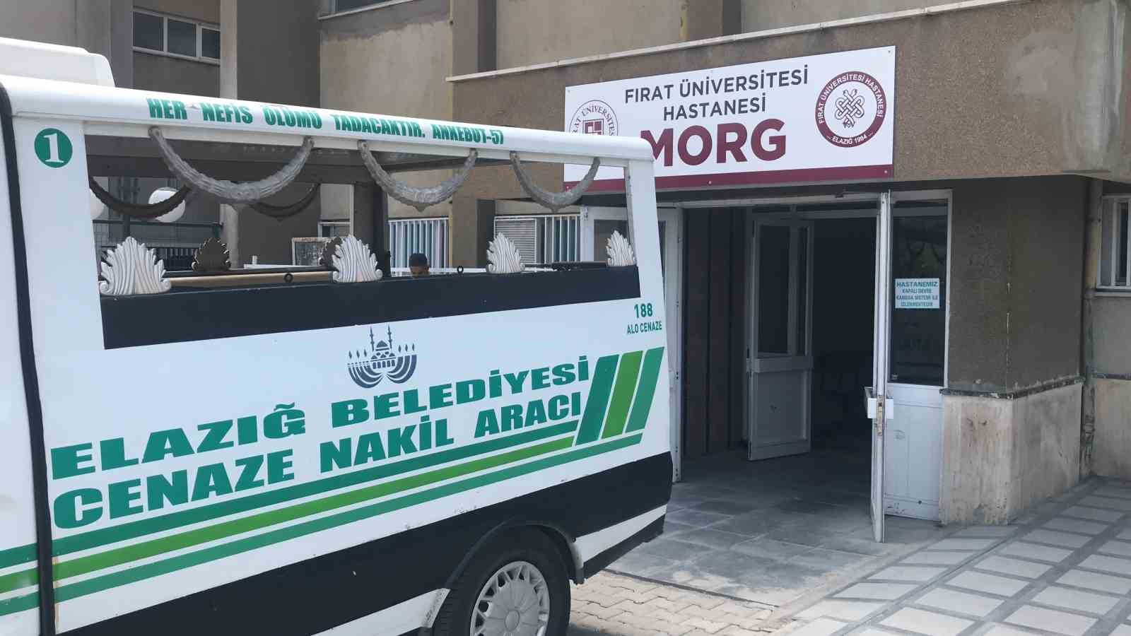 ELAZIĞ’DA OTOMOBİLİN ÇAPTIĞI YAŞLI KADIN HAYATINI KAYBETTİ