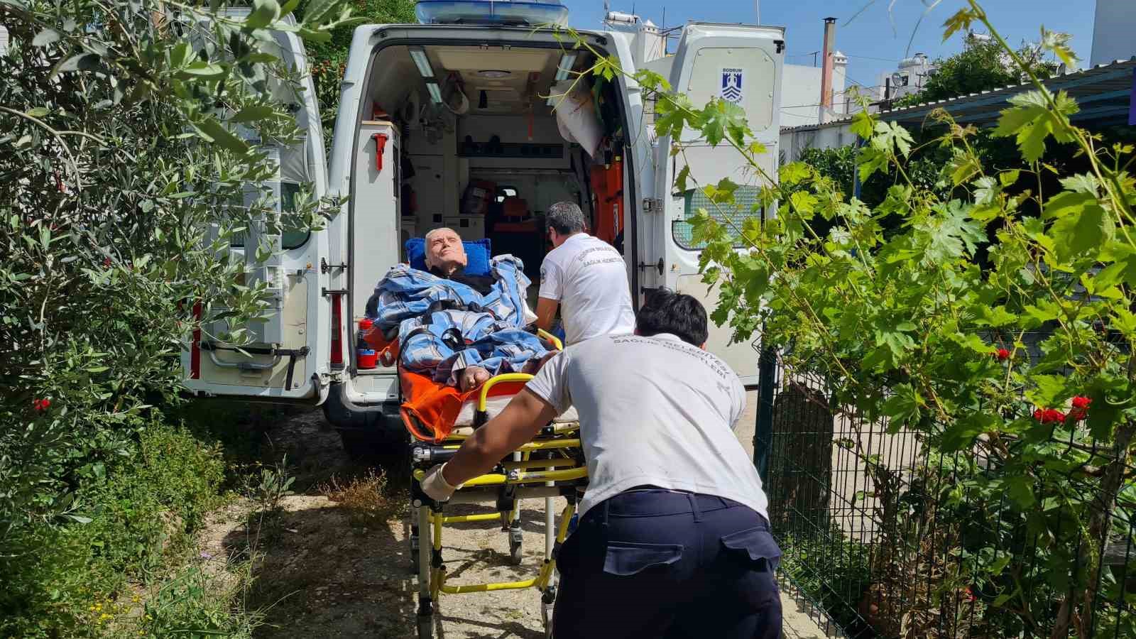 CUMHURBAŞKANLIĞI VE MİLLETVEKİLİ SEÇİMLERİNDE TÜRKİYE SANDIK BAŞINA GİDERKEN YATAĞA BAĞIMLI