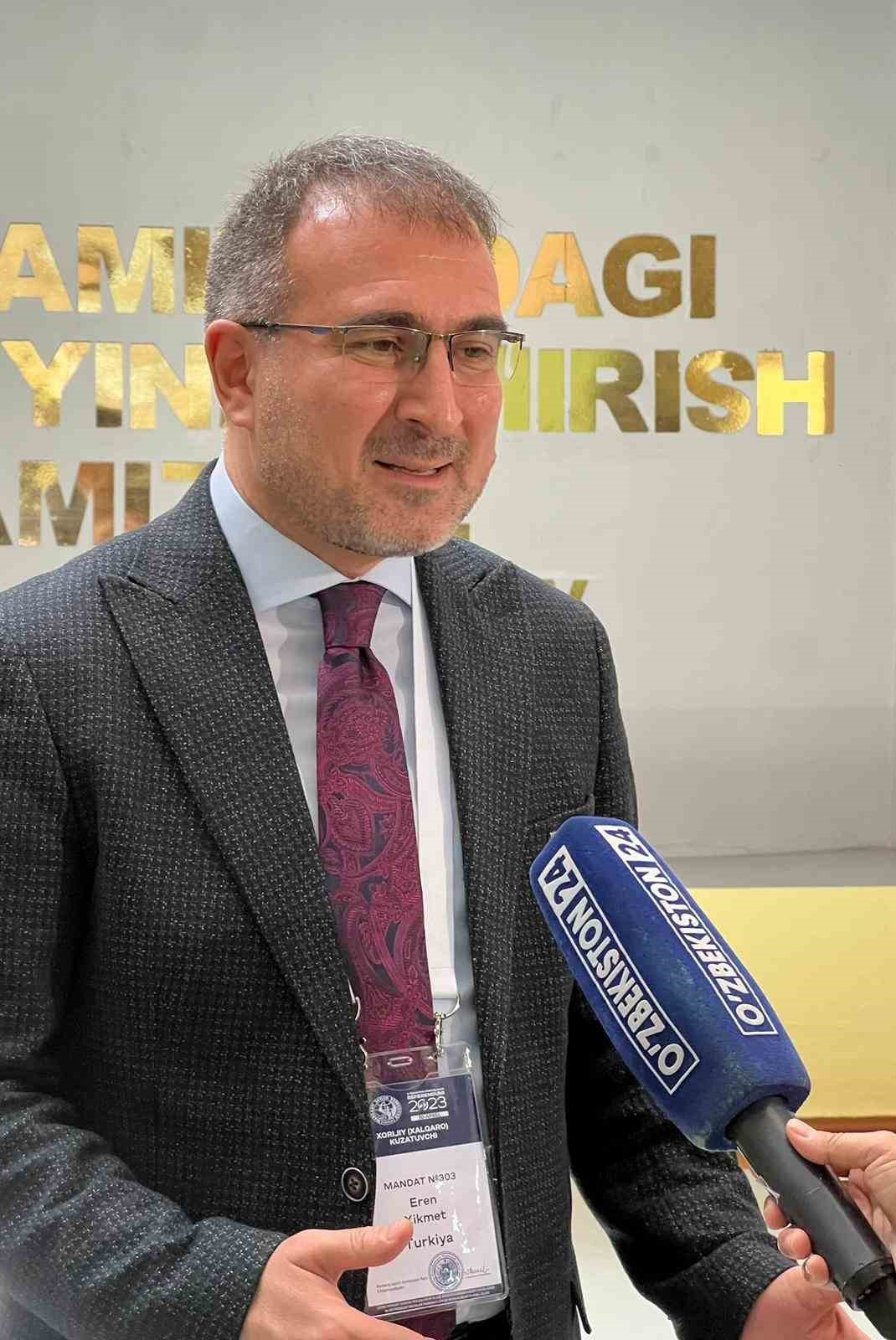EKOAVRASYA VAKFI MÜTEVELLİ HEYETİ BAŞKANI HİKMET EREN, ÖZBEKİSTAN'DA GERÇEKLEŞTİRİLEN ANAYASA