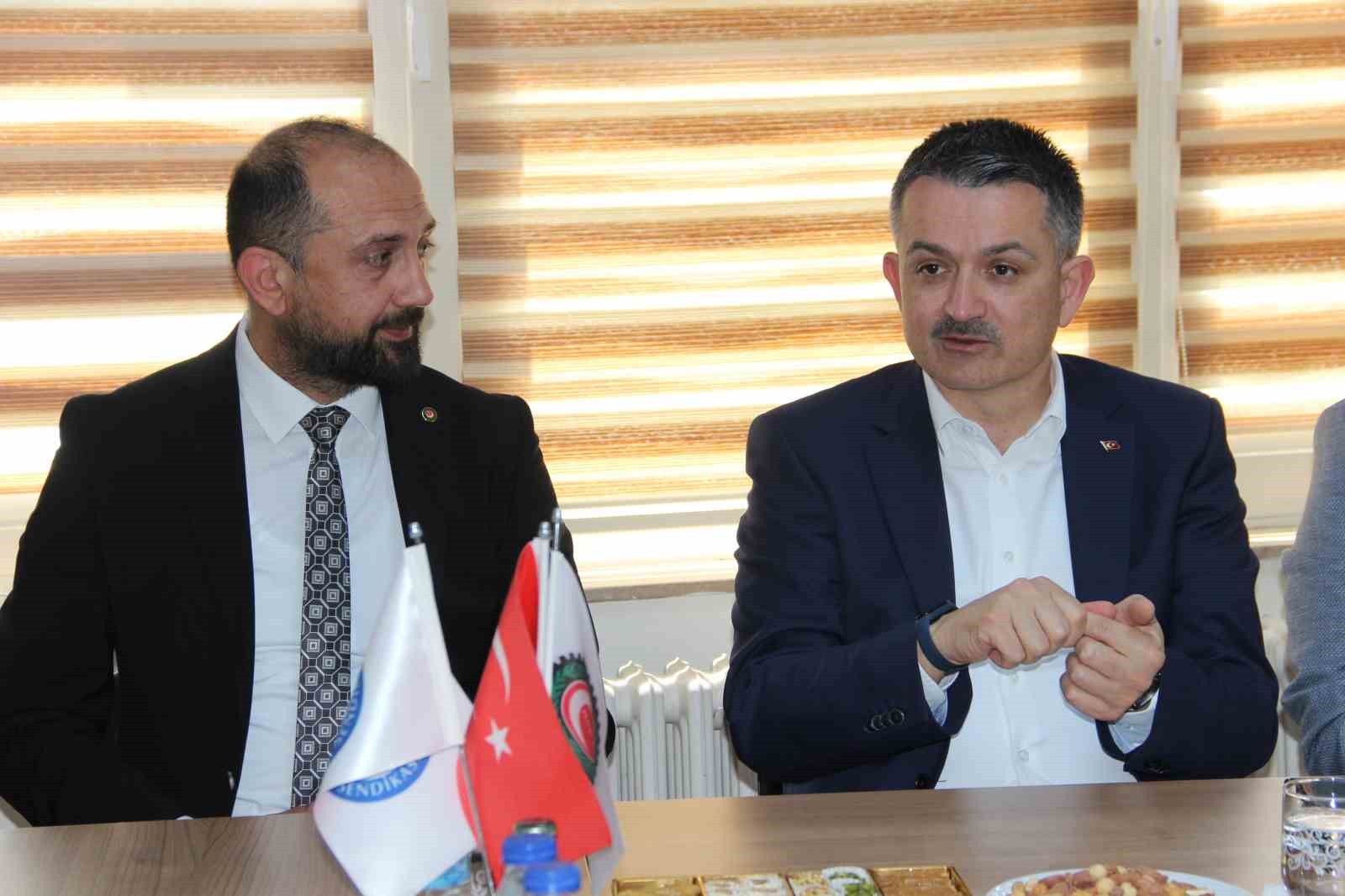 CHP’NİN, PKK’NIN ENKAZINI HDP VASITASIYLA MECLİSE TAŞIYOR OLMASININ TARİHİ BİR
