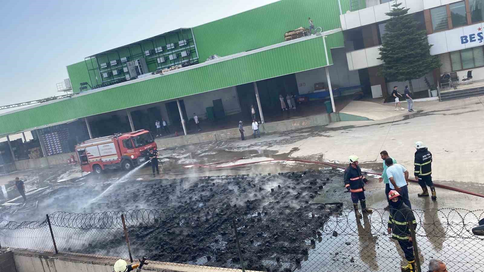 TARSUSTA NARENCİYE PAKETLEME TESİSİNDE YANGIN ÇIKTI