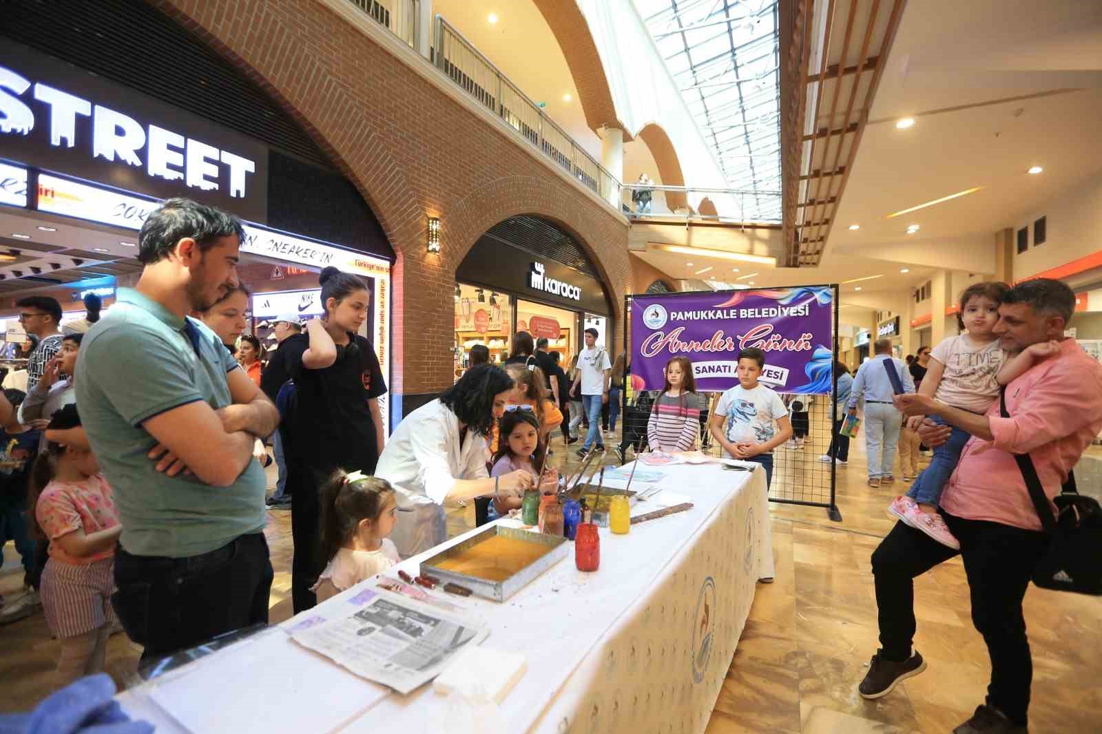 PAMUKKALE BELEDİYESİ, HER YIL MAYIS AYININ İKİNCİ PAZAR GÜNÜ KUTLANAN