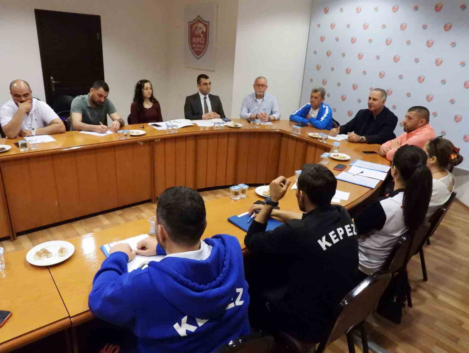 ANTALYA SPORUNUN LOKOMOTİF KULÜPLERİNDEN ANTALYA MKE PİL SPOR, KEPEZ BELEDİYESİ
