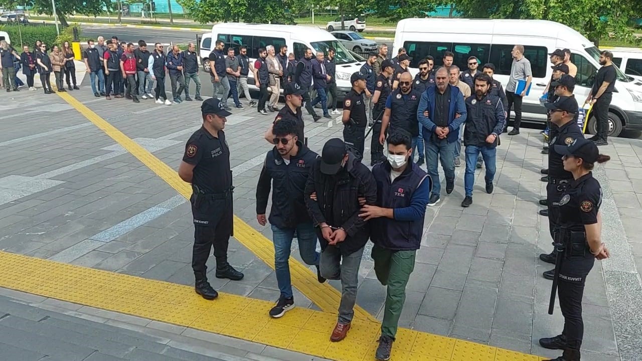 AYRICA, PKK/KCK TERÖR ÖRGÜTÜ İÇERİSİNDE FAALİYET GÖSTEREN VE TEKİRDAĞ'DA GELDİĞİ