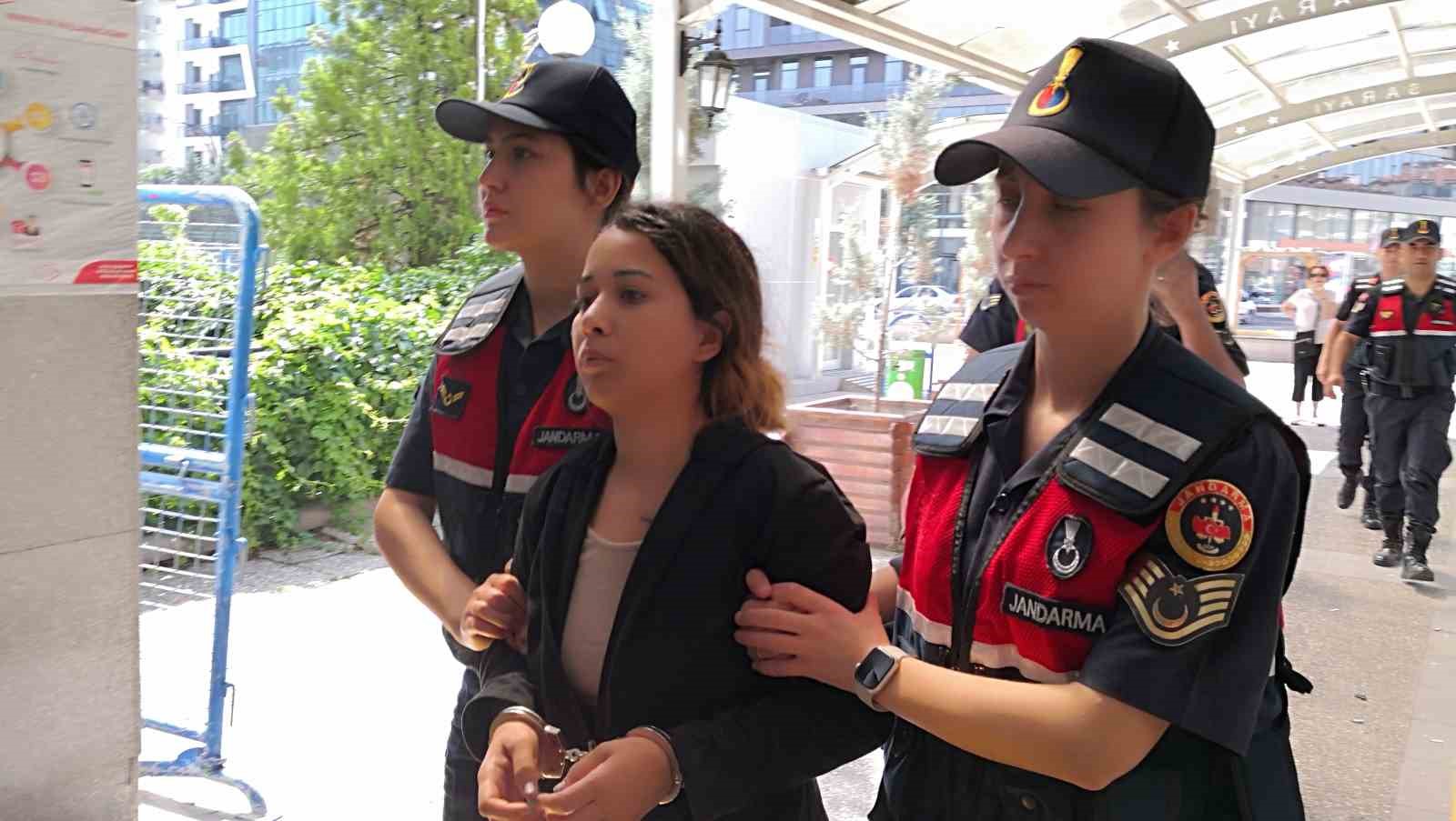 AYSEL GÖKÇE TUTUKLANARAK CEZAEVİNE GÖNDERİLDİ.